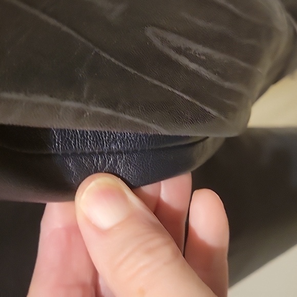 Beautiful Sz Sm Gray and Black patchwork Leather jacket. The details are amazing - Picture 9 of 9